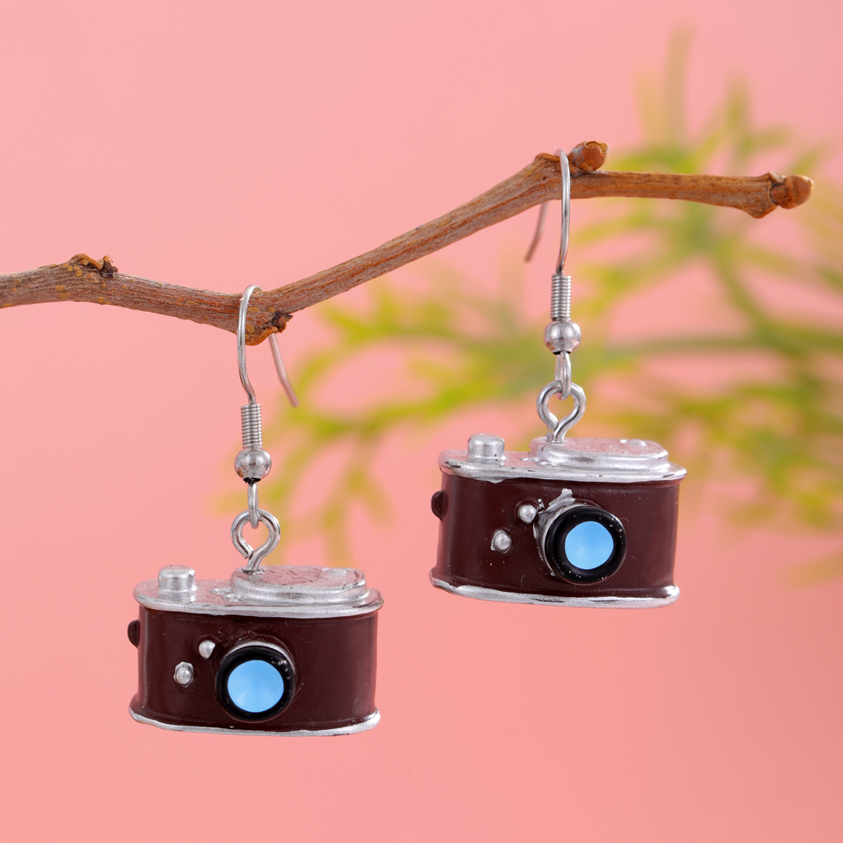 Photography Interest - Retro Cute Camera Earrings Interesting Special
